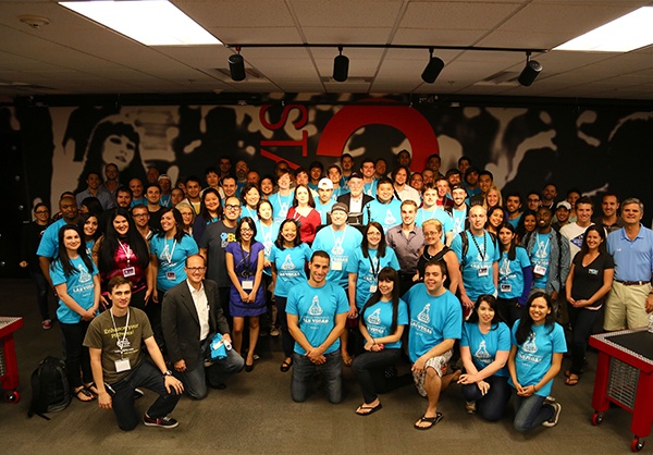 startup-weekend-las-vegas-group-photo